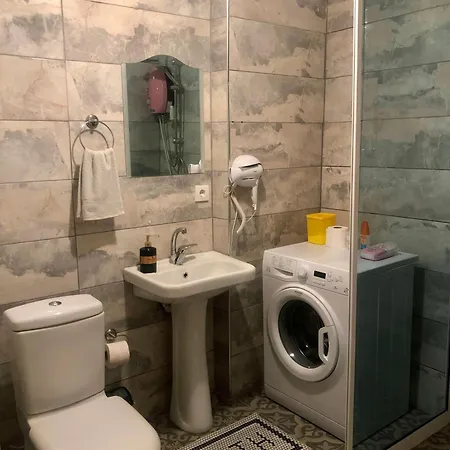 Mek Homes 1 *